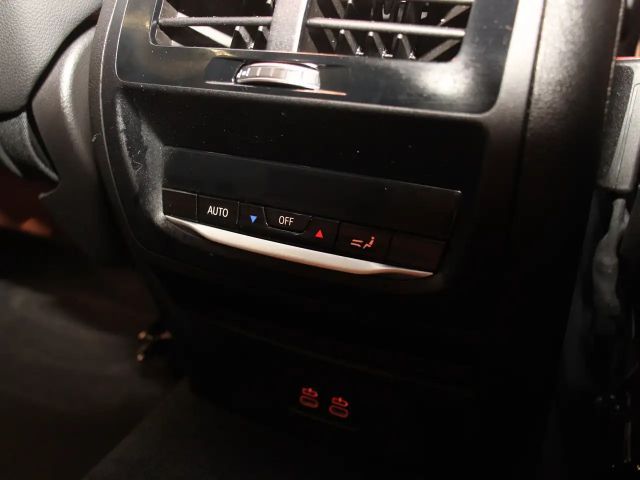 BMW X3 40d Gestiksteuerung Head-Up HK HiFi DAB RFK