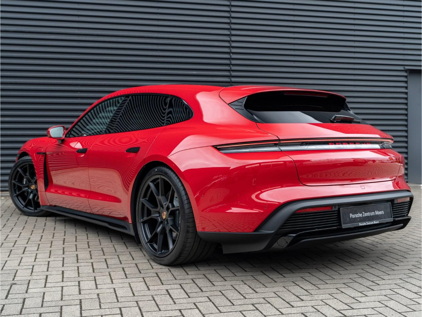 Porsche Taycan Sport Turismo