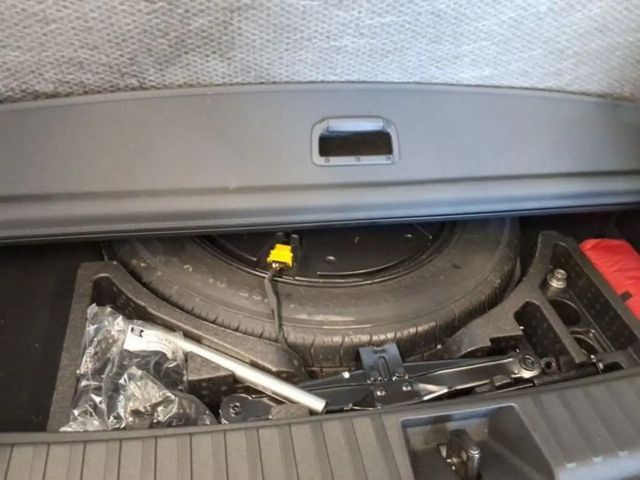 Volkswagen Tayron 2.0 TDI DSG R-Line