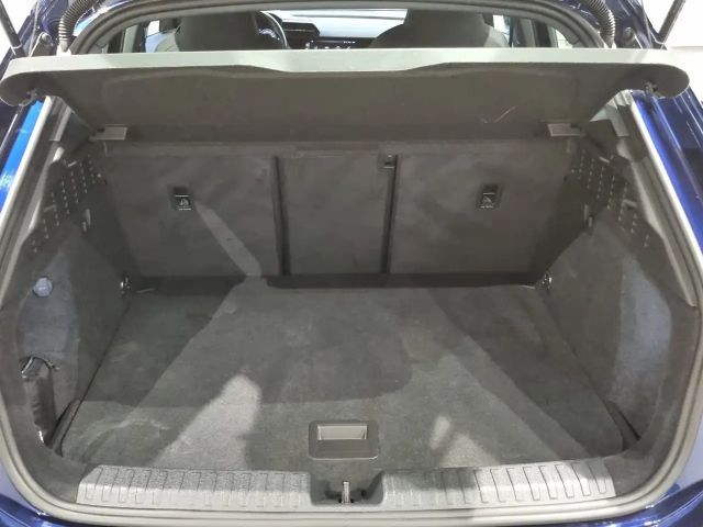 Audi A3 30 TFSI Sedan