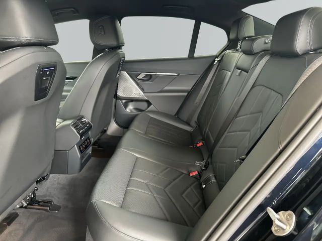 BMW 540 540d M-Sport Sedan xDrive