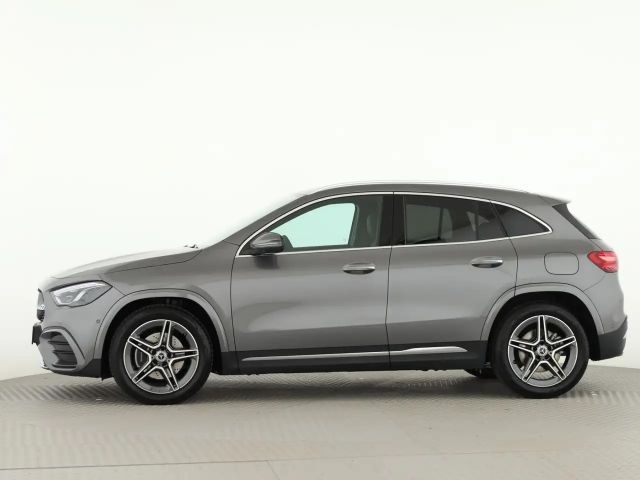 Mercedes-Benz GLA 220 4MATIC AMG Line