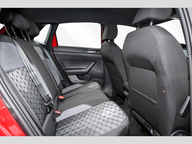 Volkswagen Polo 1.0 TSI DSG R-Line