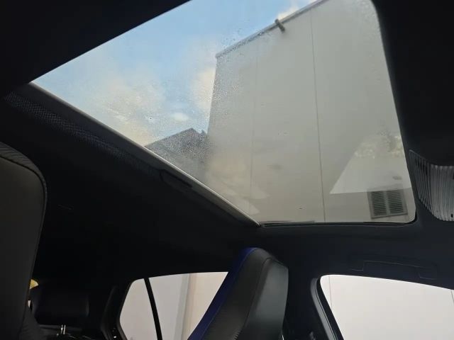 Volkswagen Golf 2.0 TSI Golf VIII