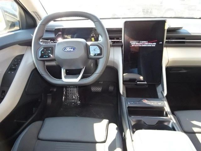 Ford Explorer Extended range Premium RWD