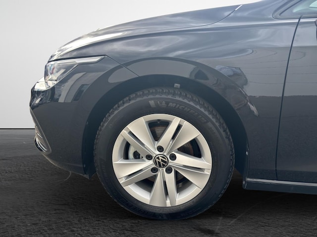 Volkswagen Golf 1.5 eTSI DSG Life