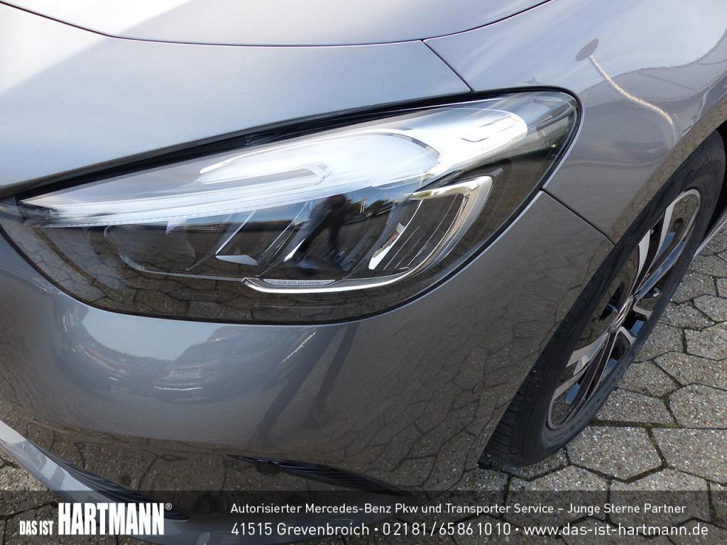 Mercedes-Benz B 200 Progressive Sedan