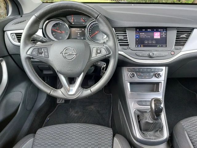 Opel Astra Business Sports Tourer