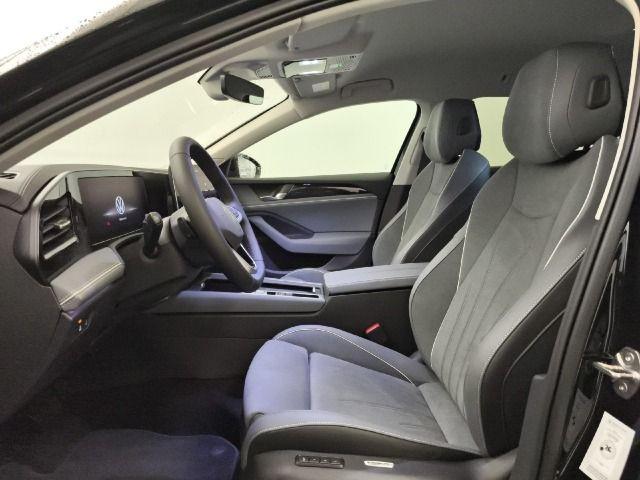 Volkswagen Passat 1.5 eTSI Business Variant