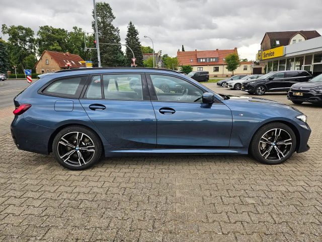 BMW 330 330e 330i M-Sport xDrive