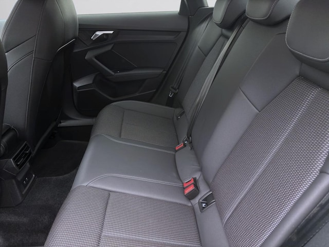 Audi A3 30 TDI S-Tronic Sedan