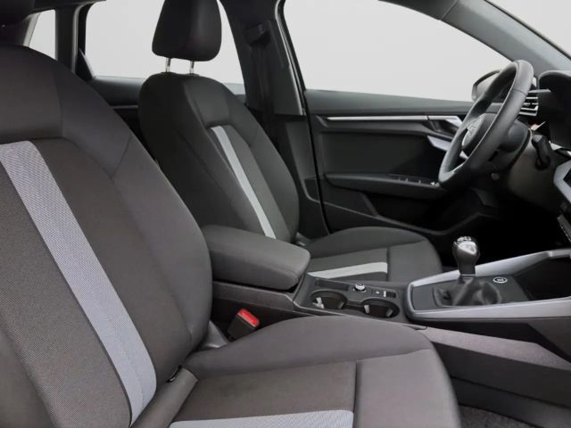 Audi A3 30 TDI Sedan Sportback