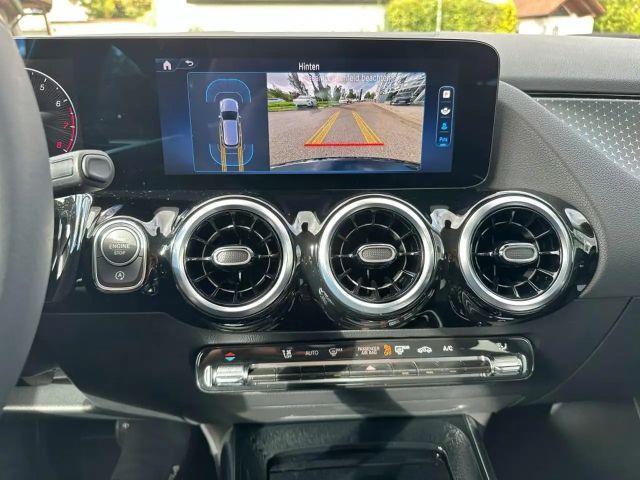 Mercedes-Benz B 200 Progressive