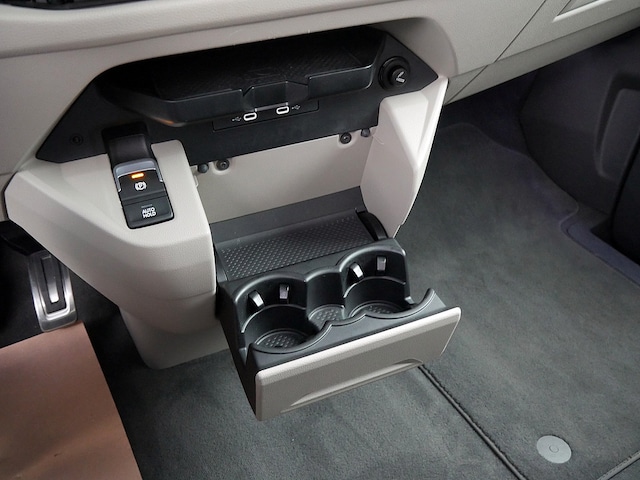 Volkswagen Multivan 2.0 TDI Style T7