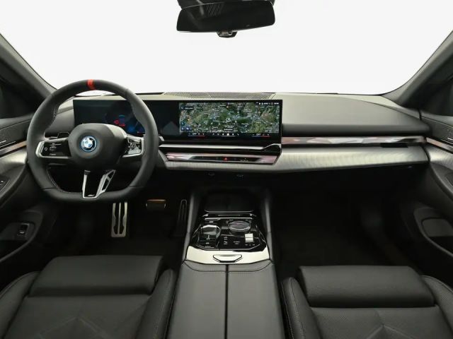 BMW i5 M60 Sedan xDrive