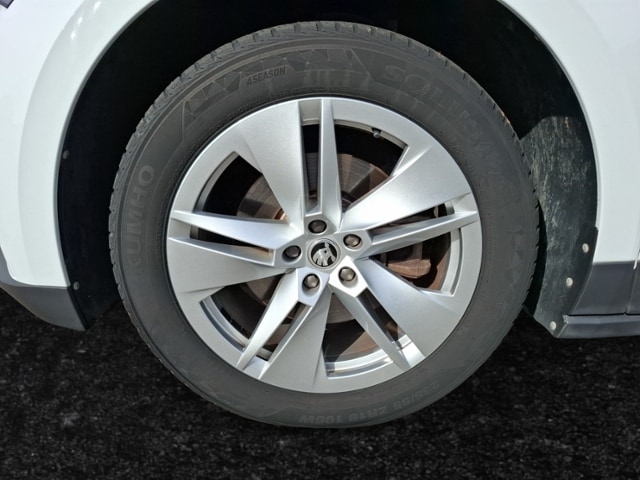 Skoda Enyaq iV Navi Leder LED