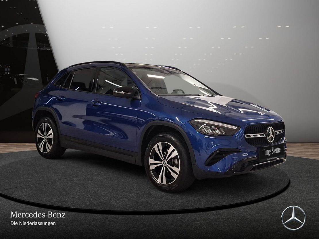 Mercedes-Benz GLA 180 Progressive