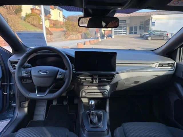 Ford Focus ST Line Wagon