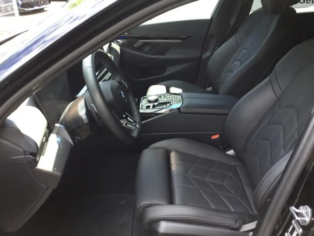 BMW 520 520d M-Sport Touring