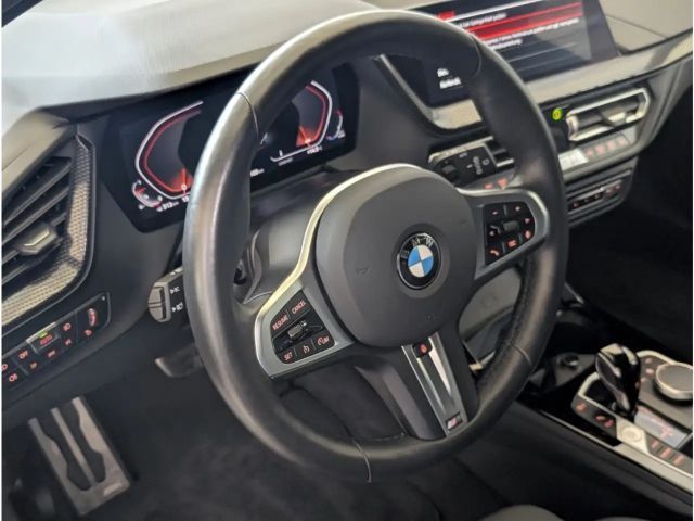 BMW 118 118i M-Sport Sedan