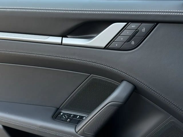 Porsche 992 Cabrio Carrera S