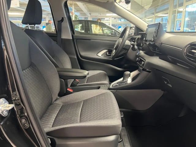 Toyota Yaris Comfort Hybride Team D