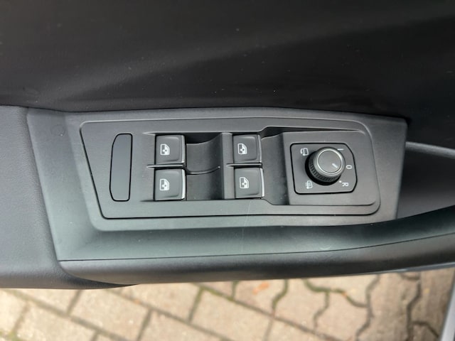 Volkswagen T-Roc 1.5 TSI Cabriolet DSG R-Line