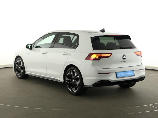 Volkswagen Golf 1.5 eTSI DSG Golf VIII R-Line