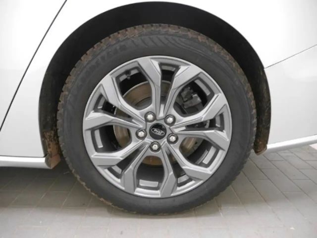 Ford Focus ST Line Wagon