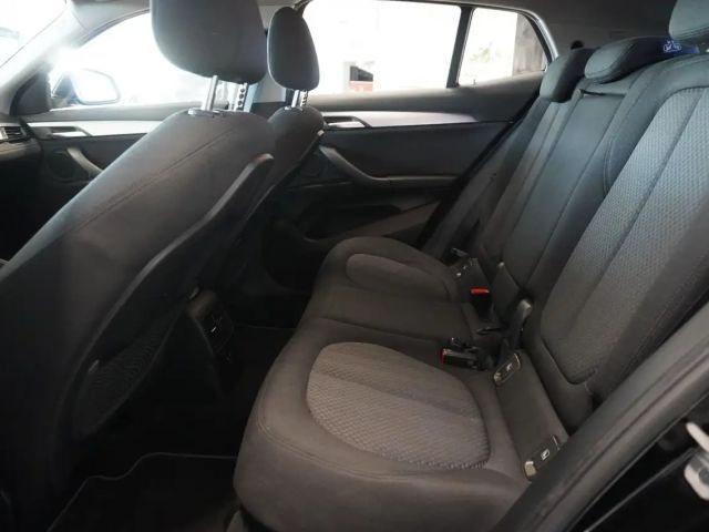 BMW X2 sDrive18i