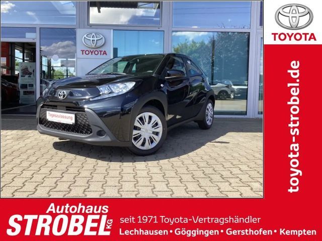 Toyota Aygo X Business Hatchback S-CVT