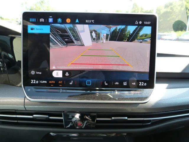 Volkswagen Golf 1.5 eTSI DSG Style