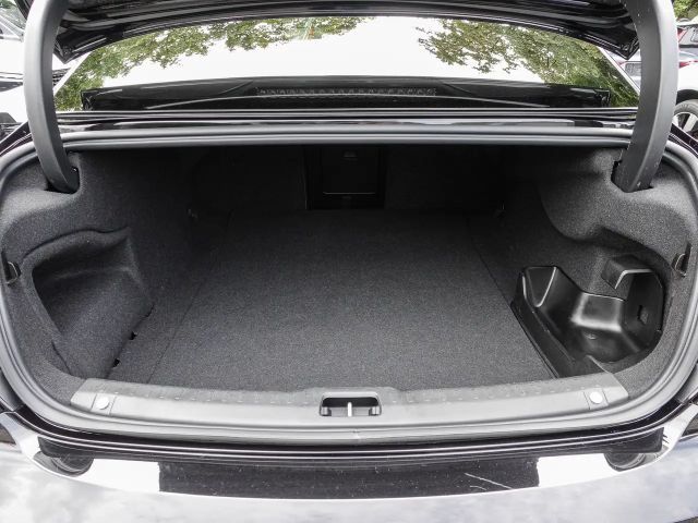 Volvo S90 AWD Core T8 Twin Engine