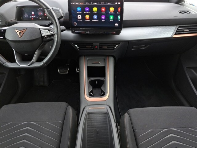 Cupra Born Born NAV KAM ACC 19' GJ-REIF 4xKAM LED PDC SHZ