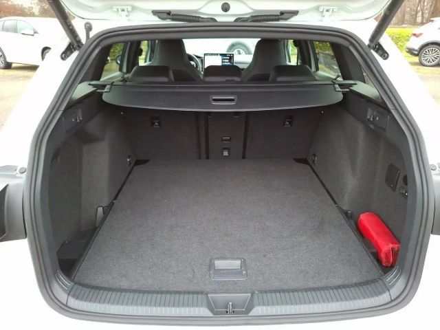 Volkswagen Golf 2.0 TDI DSG R-Line Variant