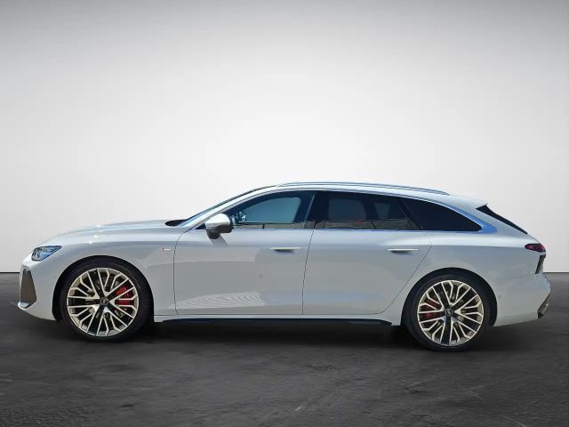 Audi A6 Avant Quattro S-Tronic