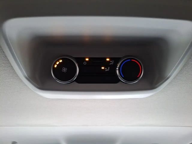 Volkswagen Transporter 2.0 TDI Lang T7