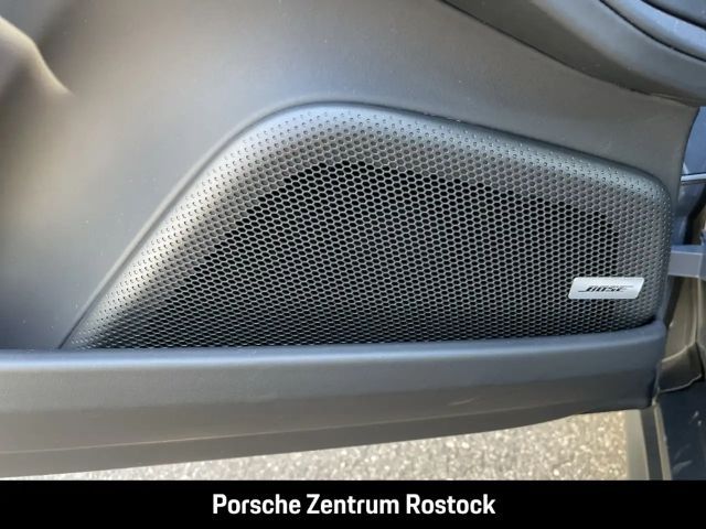 Porsche Panamera 4 E-Hybrid