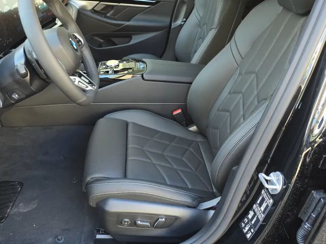 BMW 520 520d M-Sport xDrive