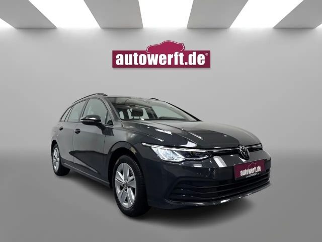 Volkswagen Golf 1.5 eTSI DSG Life Variant