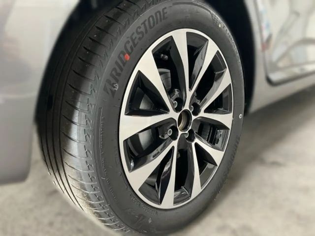 Mitsubishi Colt Hybrid