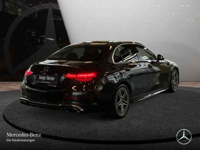 Mercedes-Benz C 200 AMG Line Sedan