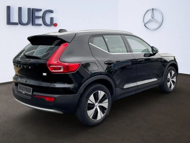 Volvo XC40 Core T5