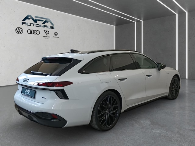 Audi A6 Avant Quattro S-Tronic