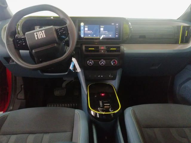 Fiat Grande Panda RED