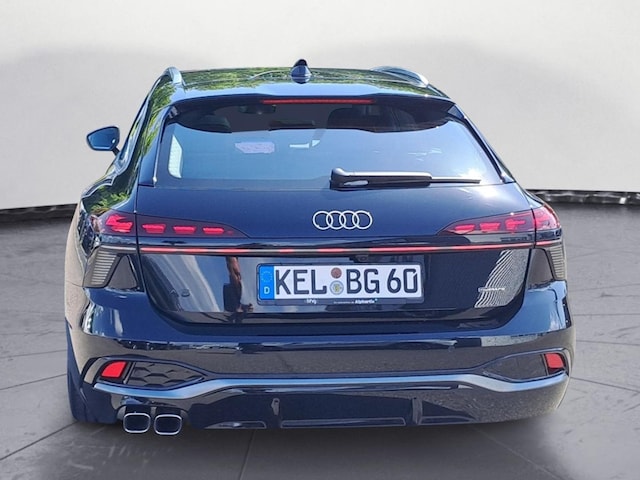 Audi A6 Avant Quattro S-Tronic