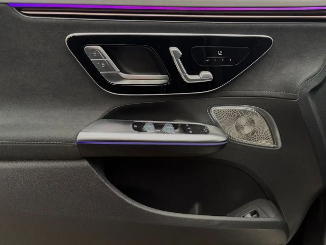 Mercedes-Benz EQE 350 AMG Line Sedan