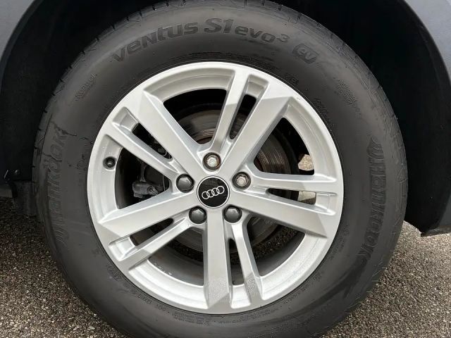 Audi Q3 35 TDI S-Tronic