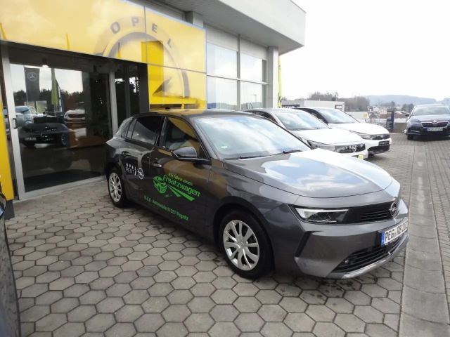 Opel Astra 1.2 Turbo Enjoy Turbo