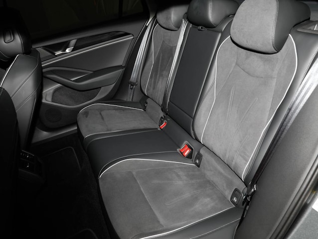 Volkswagen Passat 2.0 TDI Business DSG Variant